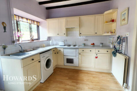 Flordon, Norwich 4 bed cottage for sale