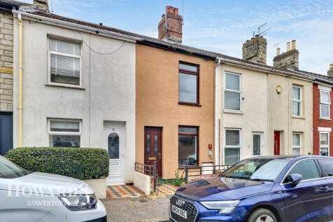 Haward Street, Lowestoft 3 bed terraced house for sale