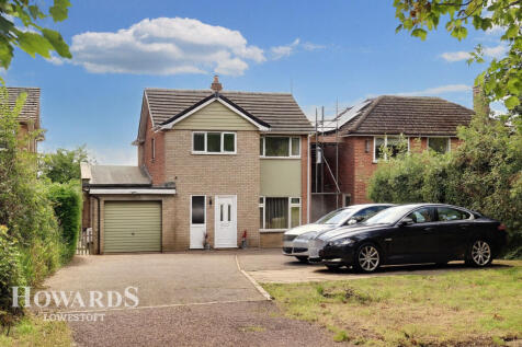 Normanston Drive, Lowestoft 4 bed detached house for sale