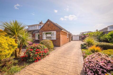 Moorlands Crescent, Huddersfield 3 bed semi