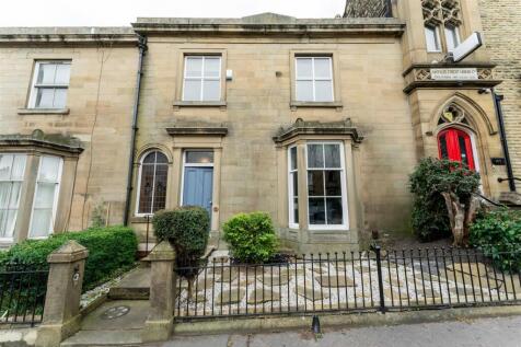 Trinity Street, Huddersfield 5 bed terraced house for sale