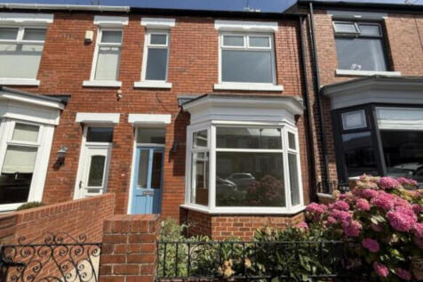 Farnham Terrace, Sunderland, SR4 3 bed terraced house for sale