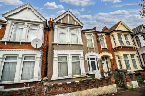 Lichfield Road, London, E6 3 bed terraced house for sale