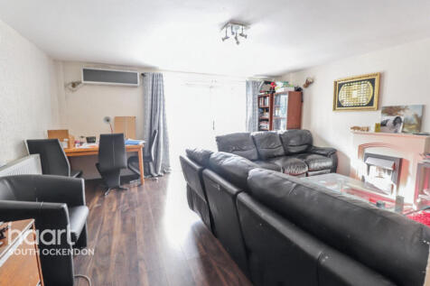 Foxglove Road, South Ockendon 3 bed terraced house for sale