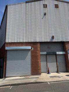 Detached house for sale