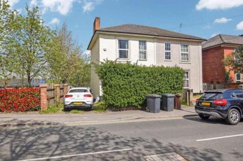 House of multiple occupation for sale