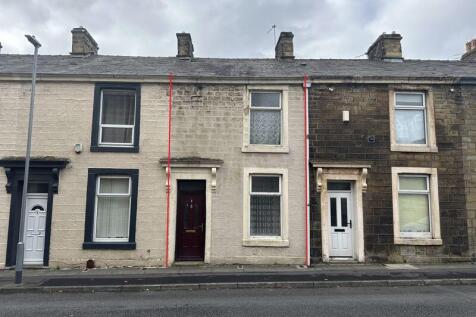 Detached house for sale