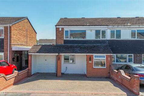 3 bedroom semi-detached house for sale