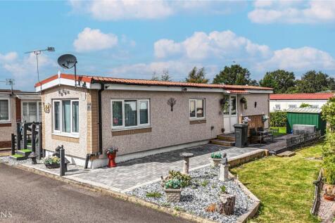 2 bedroom bungalow for sale