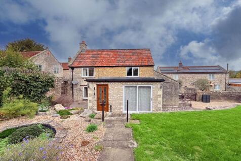2 bedroom detached house for sale