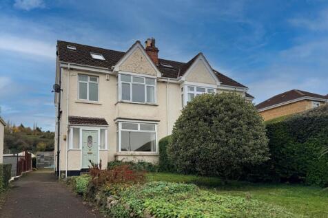 4 bedroom semi-detached house for sale