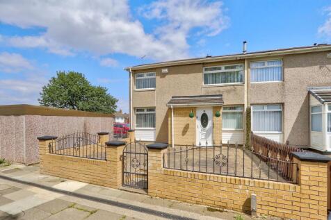 Sedgebrook Gardens, Middlesbrough, TS3 2 bed end of terrace house for sale