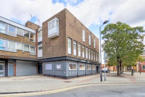 College Road, Doncaster, DN1 15 bed block of apartments for sale