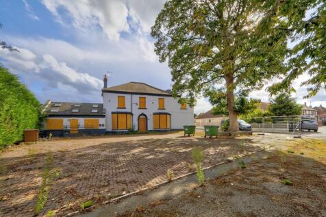 Marine Villa Road, Knottingley, WF11 14 bed block of apartments for sale