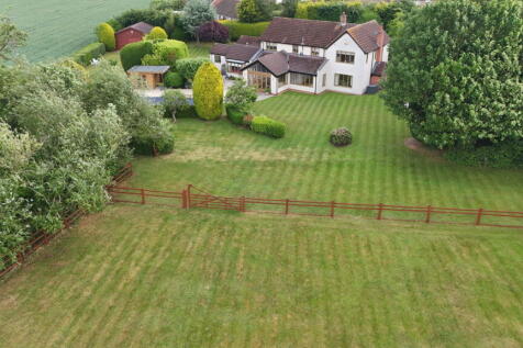 Orchard End, Bleasby, Nottingham 4 bed detached house for sale