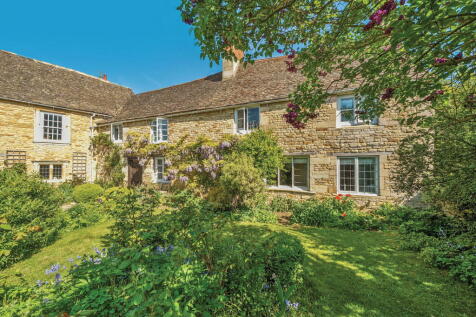 North Luffenham, Oakham 5 bed country house for sale
