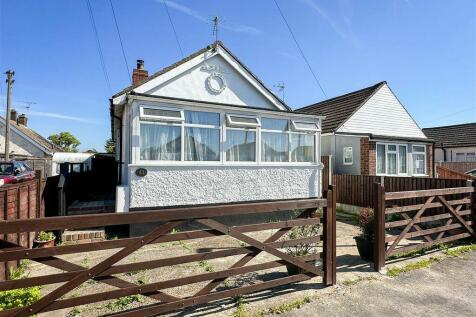 2 bedroom detached house for sale