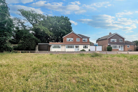 7 bedroom detached house for sale