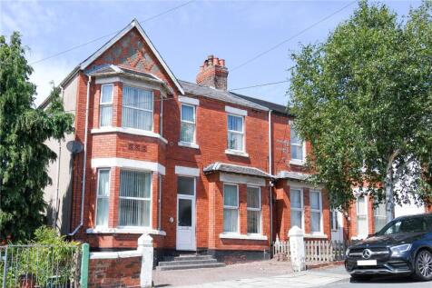 5 bedroom semi-detached house for sale