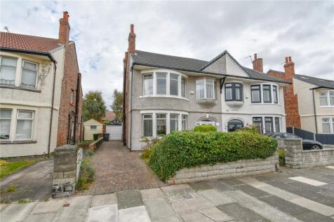 6 bedroom semi-detached house for sale