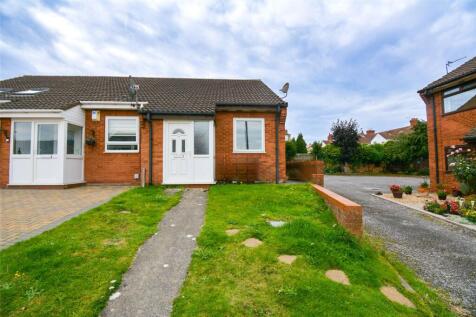 1 bedroom end of terrace house for sale