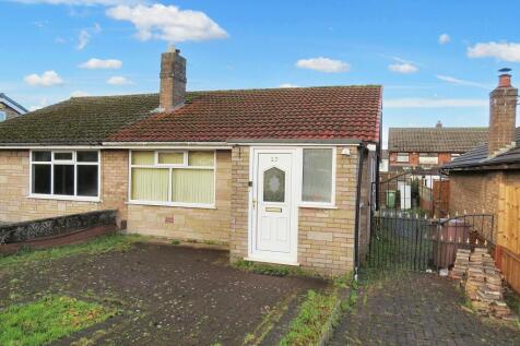 2 bedroom semi-detached bungalow for sale