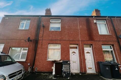 2 bedroom terraced house for sale