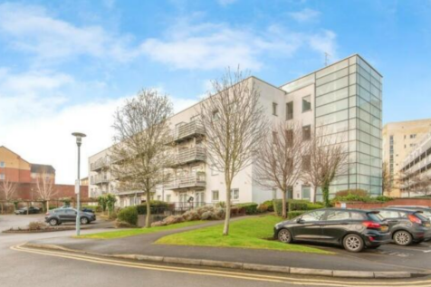 Anchor Point Apartment, 323 Bramall... 2 bed apartment for sale
