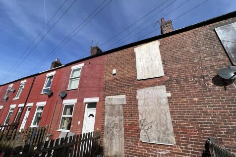 Claycliffe Terrace, Goldthorpe... 2 bed terraced house for sale