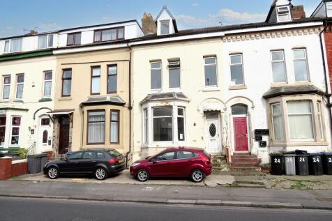 11 bedroom terraced house for sale