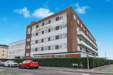 Flat 27, Northumberland Court... 2 bed flat for sale