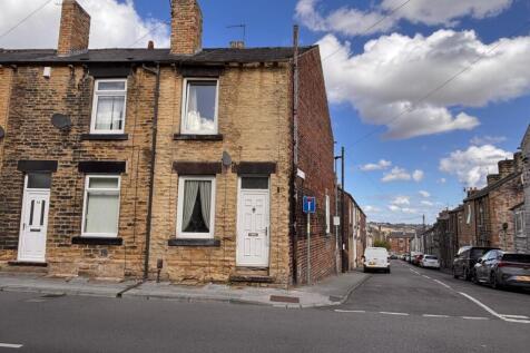 52 Summer Lane, Wombwell, Barnsley... 2 bed end of terrace house for sale