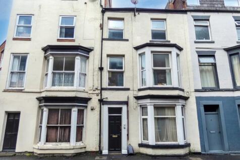 Flat 3, 7 Elders Street, Scarborough... 2 bed apartment for sale