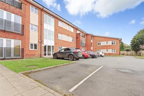 16 Pickering Place, Durham, Cumbria... 2 bed flat for sale