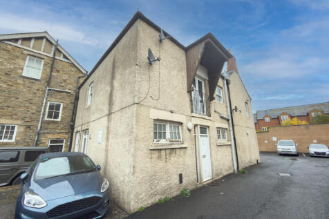 Flat 11, Gibson House, 22 Battle... 1 bed flat for sale
