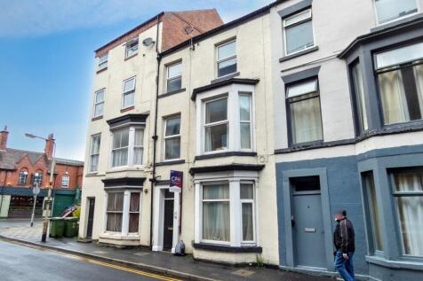 No 3, 7 Elders Street, Scarborough... 2 bed apartment for sale