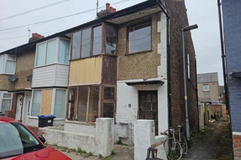 43. Hodder Avenue, Blackpool FY1 6NS 3 bed end of terrace house for sale