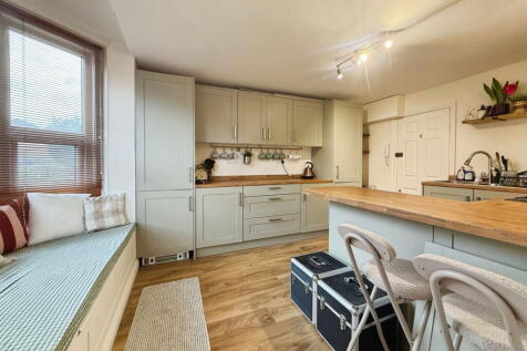 St. Catherines Road, Southampton SO18 Studio for sale