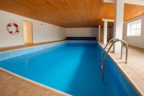 Detached house for sale