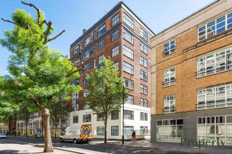 Studio flat for sale