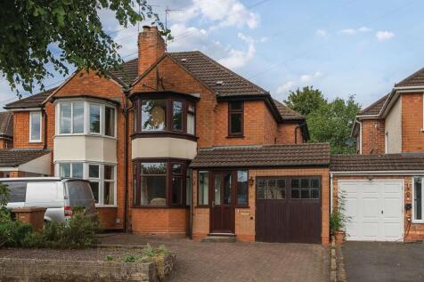 3 bedroom semi-detached house for sale