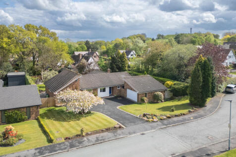 Field Lane Appleton, Warrington 5 bed bungalow for sale