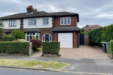 5 bedroom semi-detached house for sale