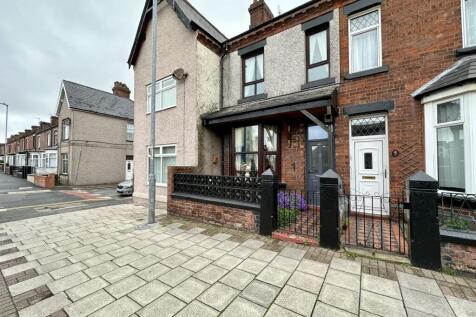 3 bedroom terraced house for sale