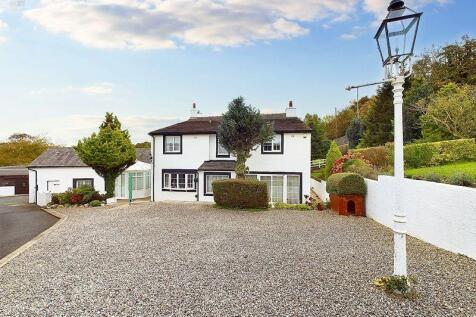 6 bedroom farm house for sale