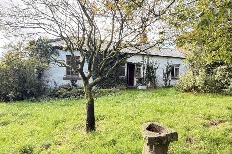 2 bedroom cottage for sale