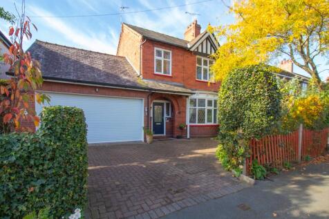 Carlton Road, Witton Park, Northwich 4 bed detached house for sale