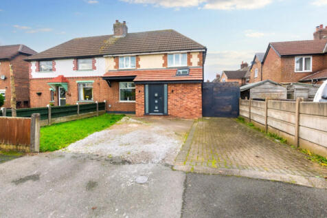 Shurlach Road, Rudheath, Northwich 3 bed semi