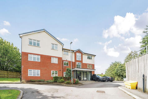 Cumberland Avenue, Clifton, Swinton 2 bed apartment for sale