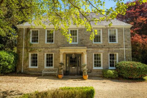 7 bedroom detached house for sale
